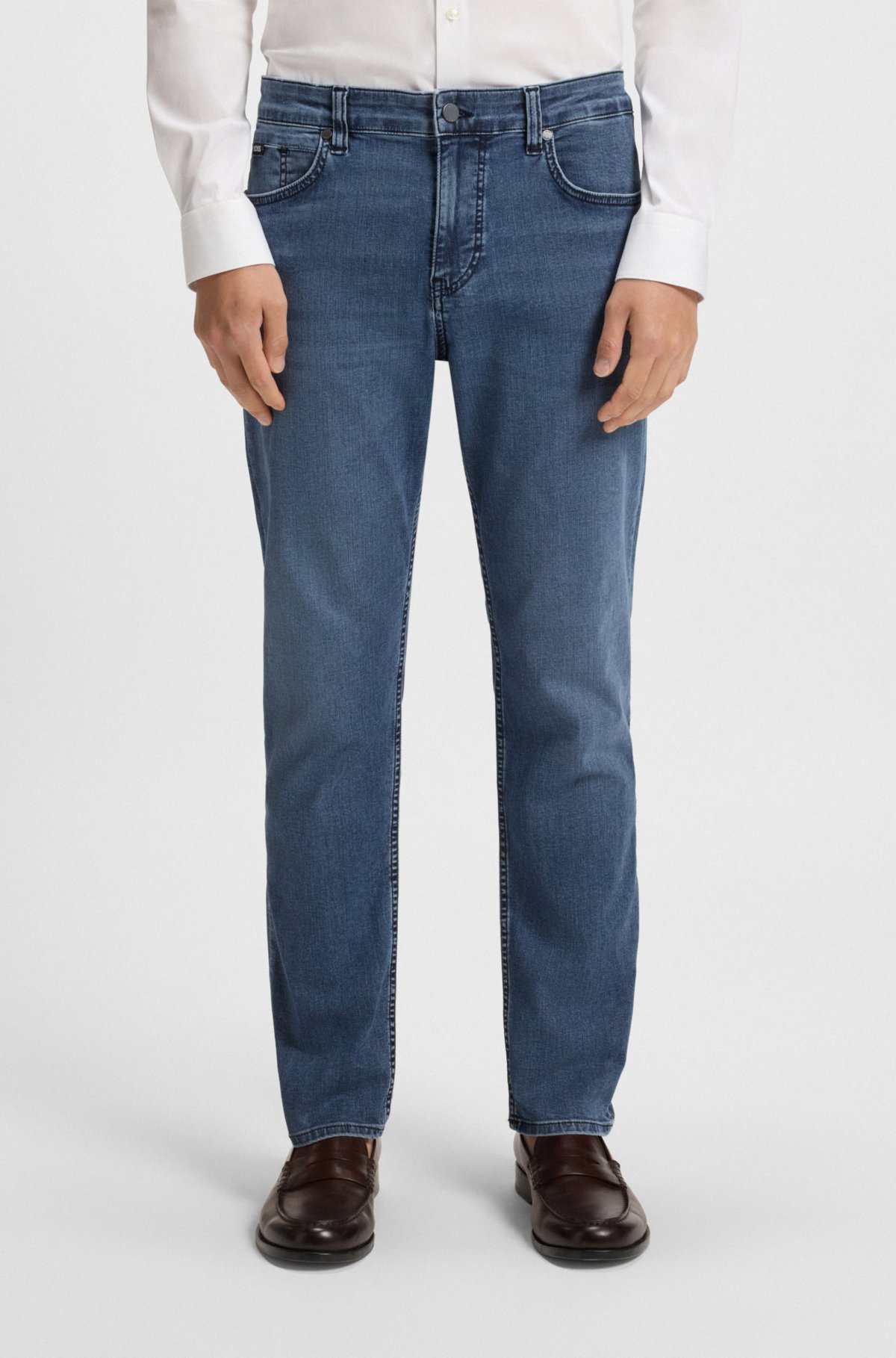 Pantalones vaqueros regulares de Maine en denim de rendimiento