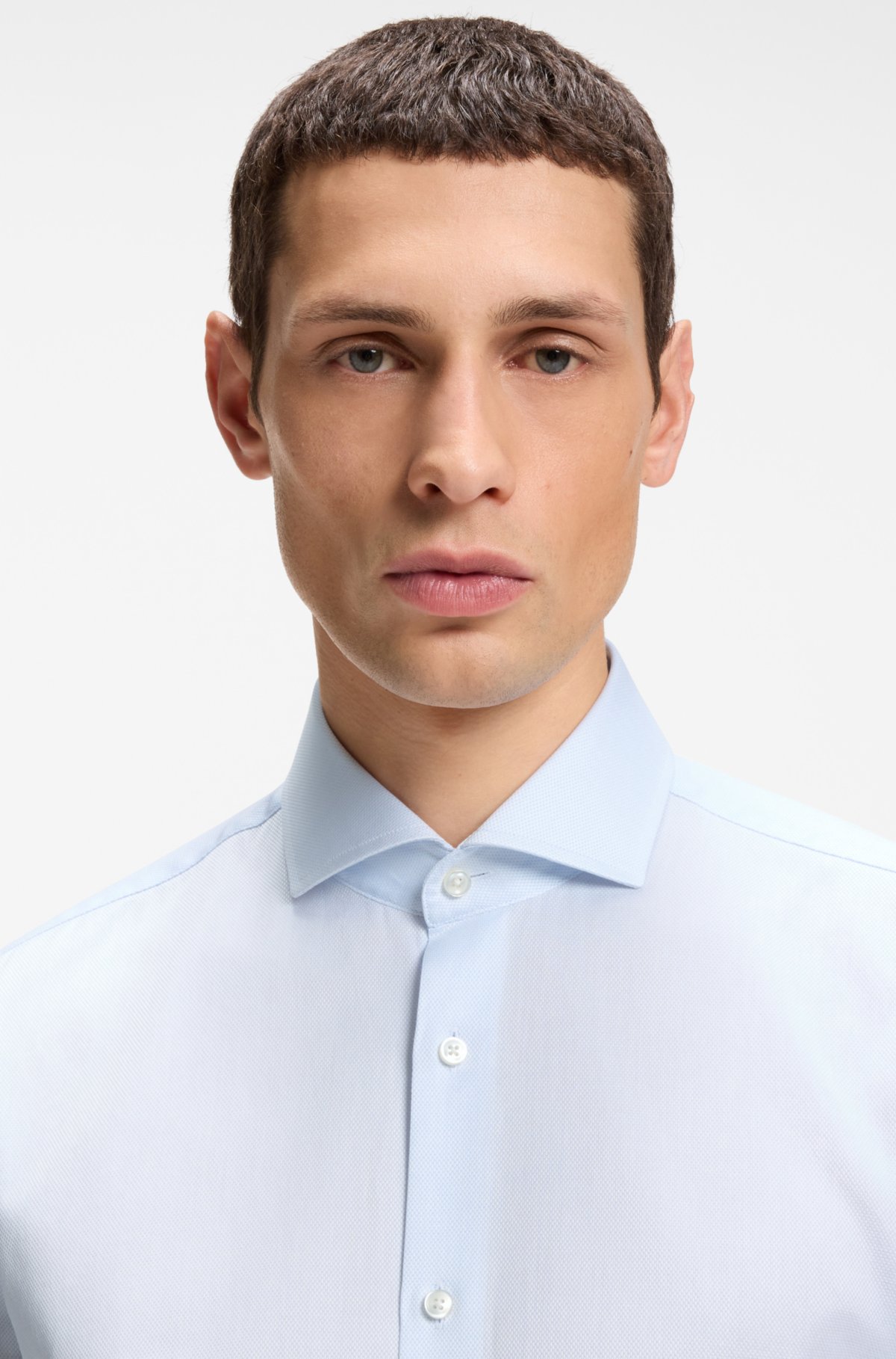 Camisa de corte regular en algodón italiano estructurado