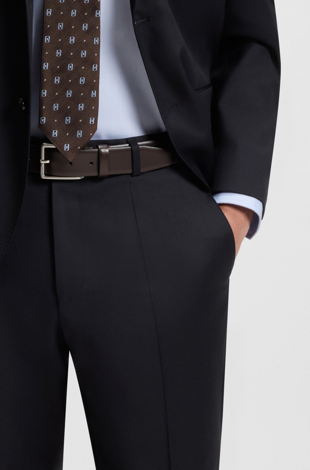 Pantalones rectos de sarga de lana virgen