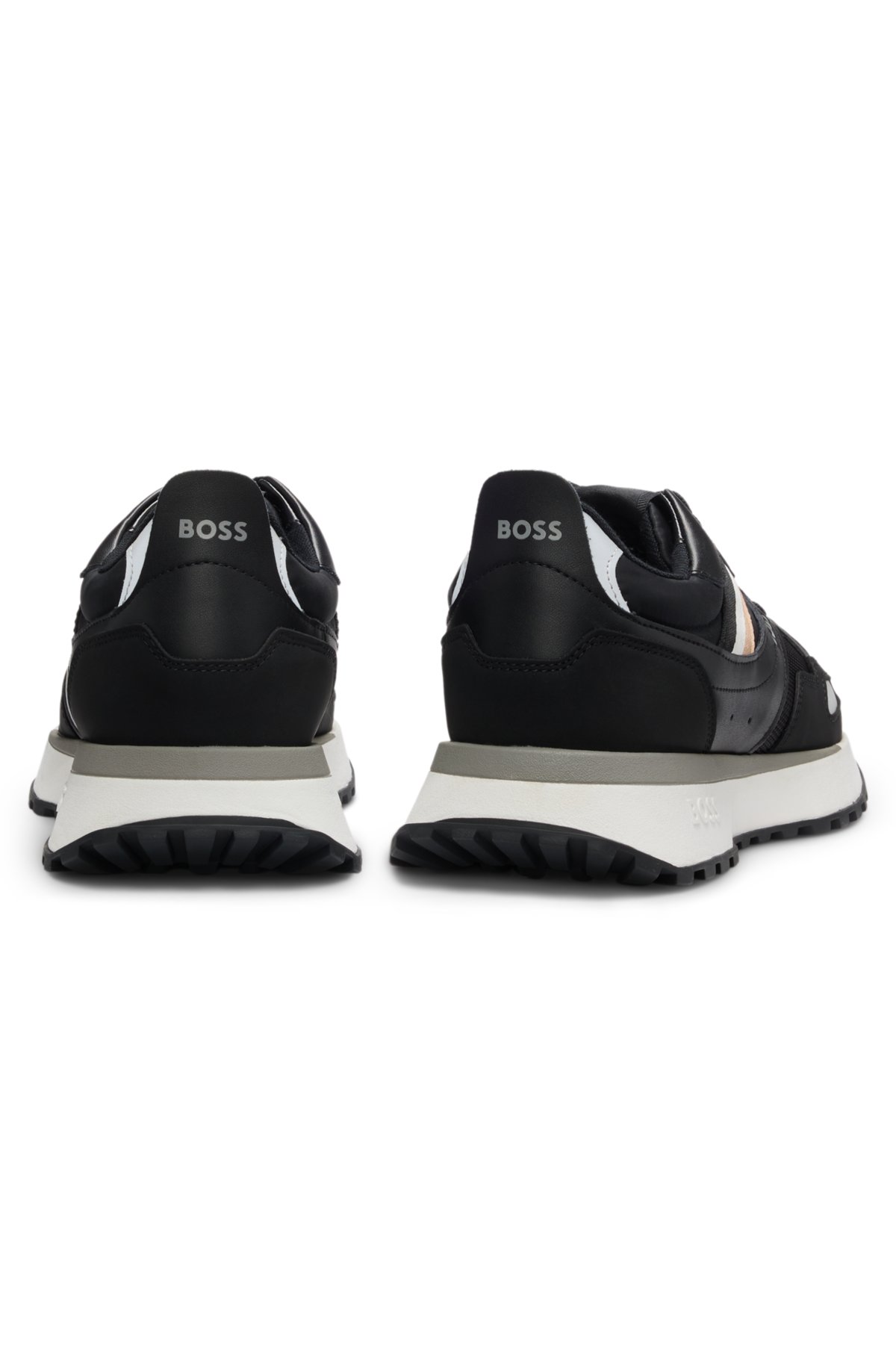Zapatillas de material mixto con cuero y malla