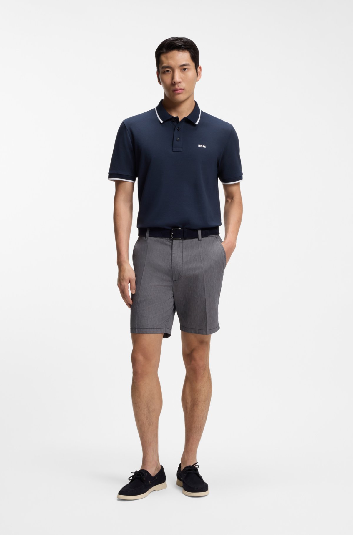 Pantalones cortos de algodón elástico con corte moderno
