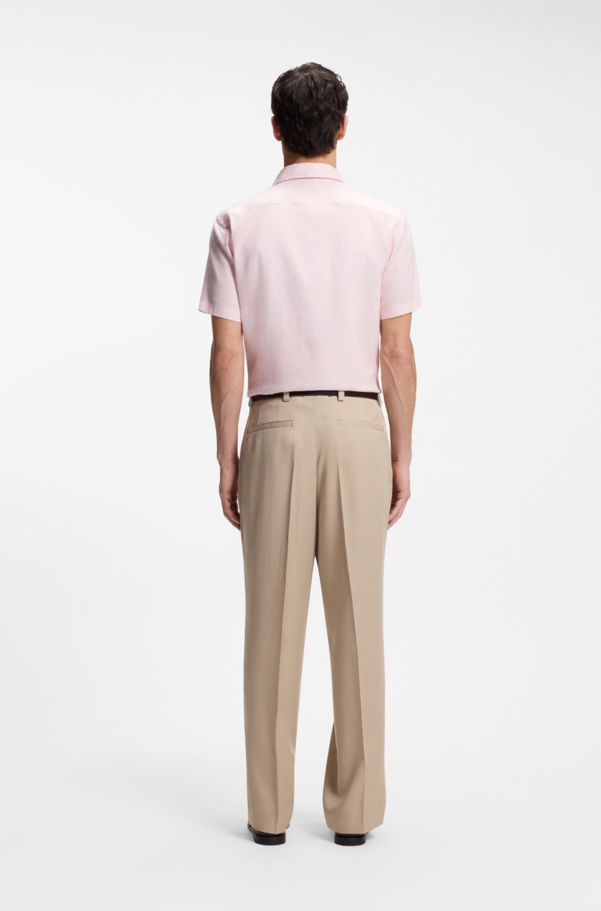 Camisa de corte ajustado con estampado floral en lino elástico