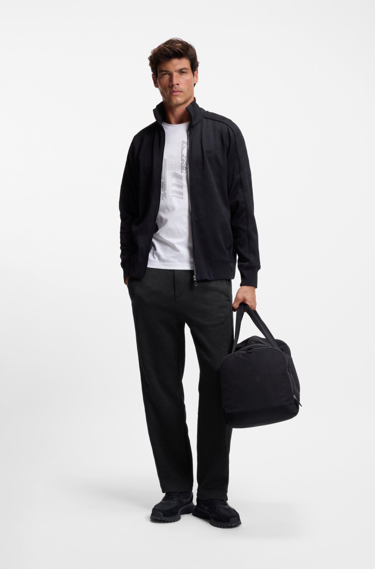 Pantalones de chándal con diseño jacquard acolchado en corte regular