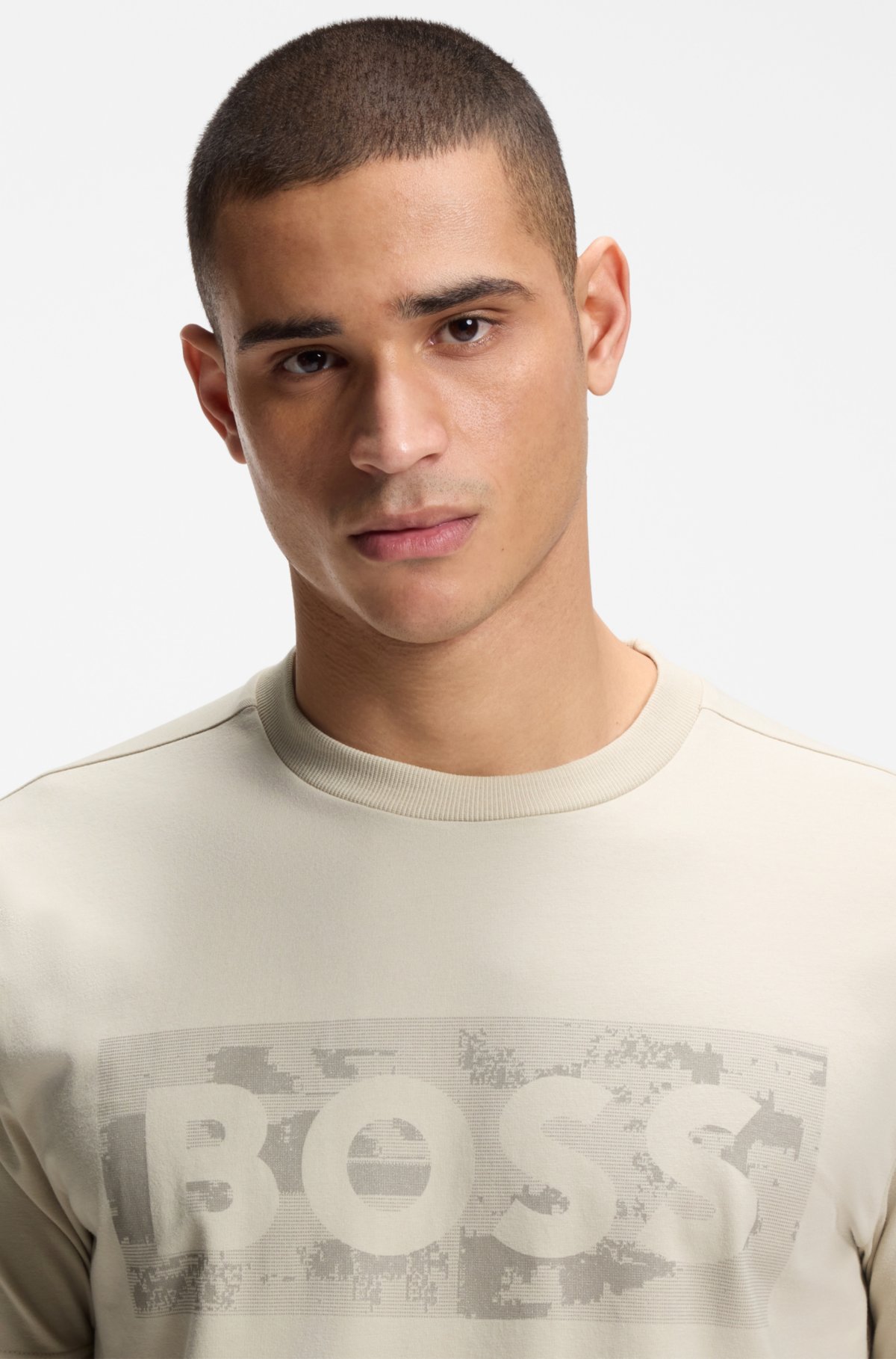Camiseta de algodón elástico con arte gráfico del logo