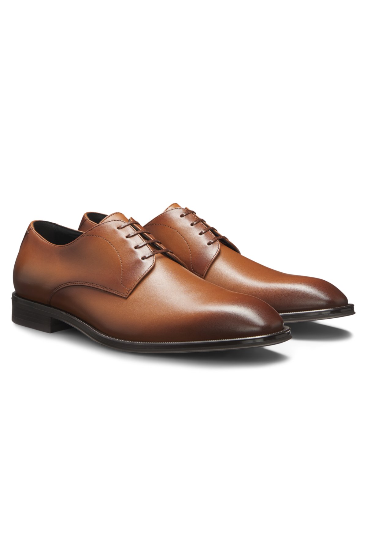 Zapatillas Derby con detalles de costura en cuero