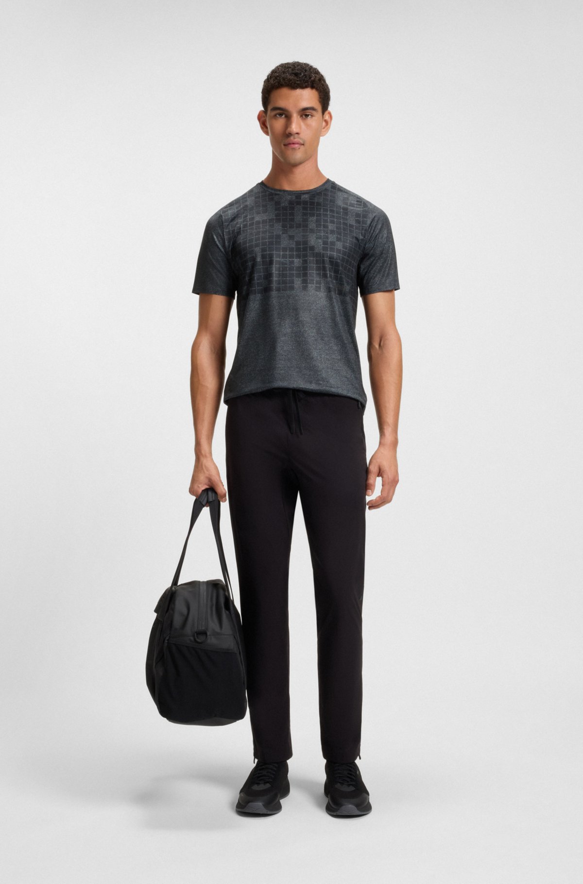 Camiseta ajustada de malla elástica con estampado integral