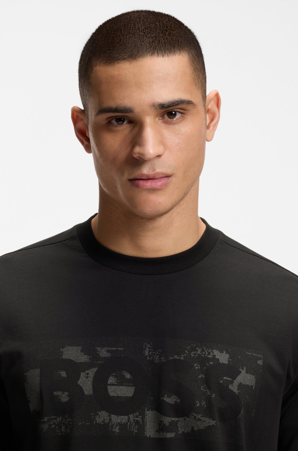 Camiseta de arte gráfico con logo en algodón elástico