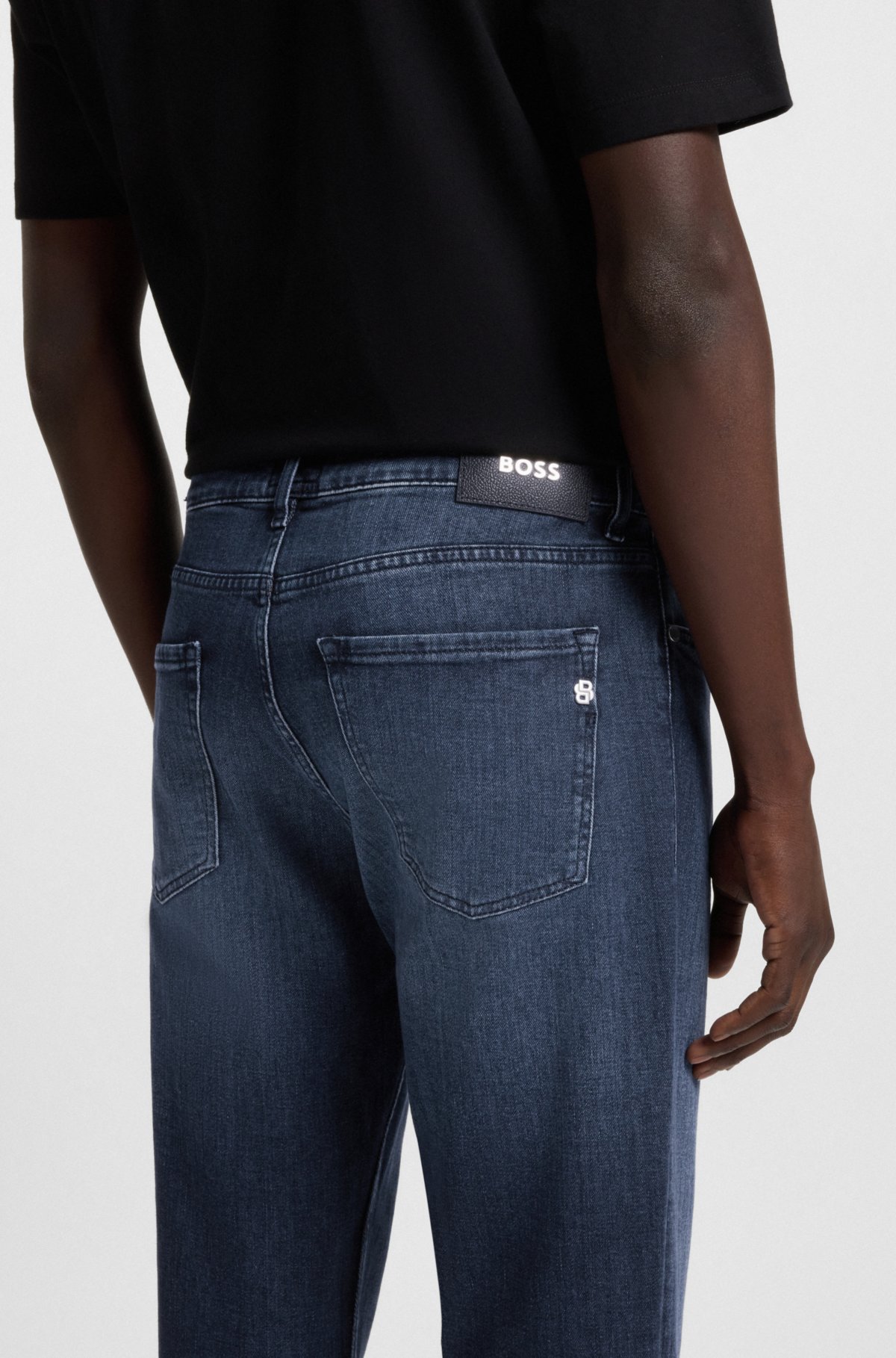Pantalones vaqueros de corte regular de Maine en denim con elasticidad confortable