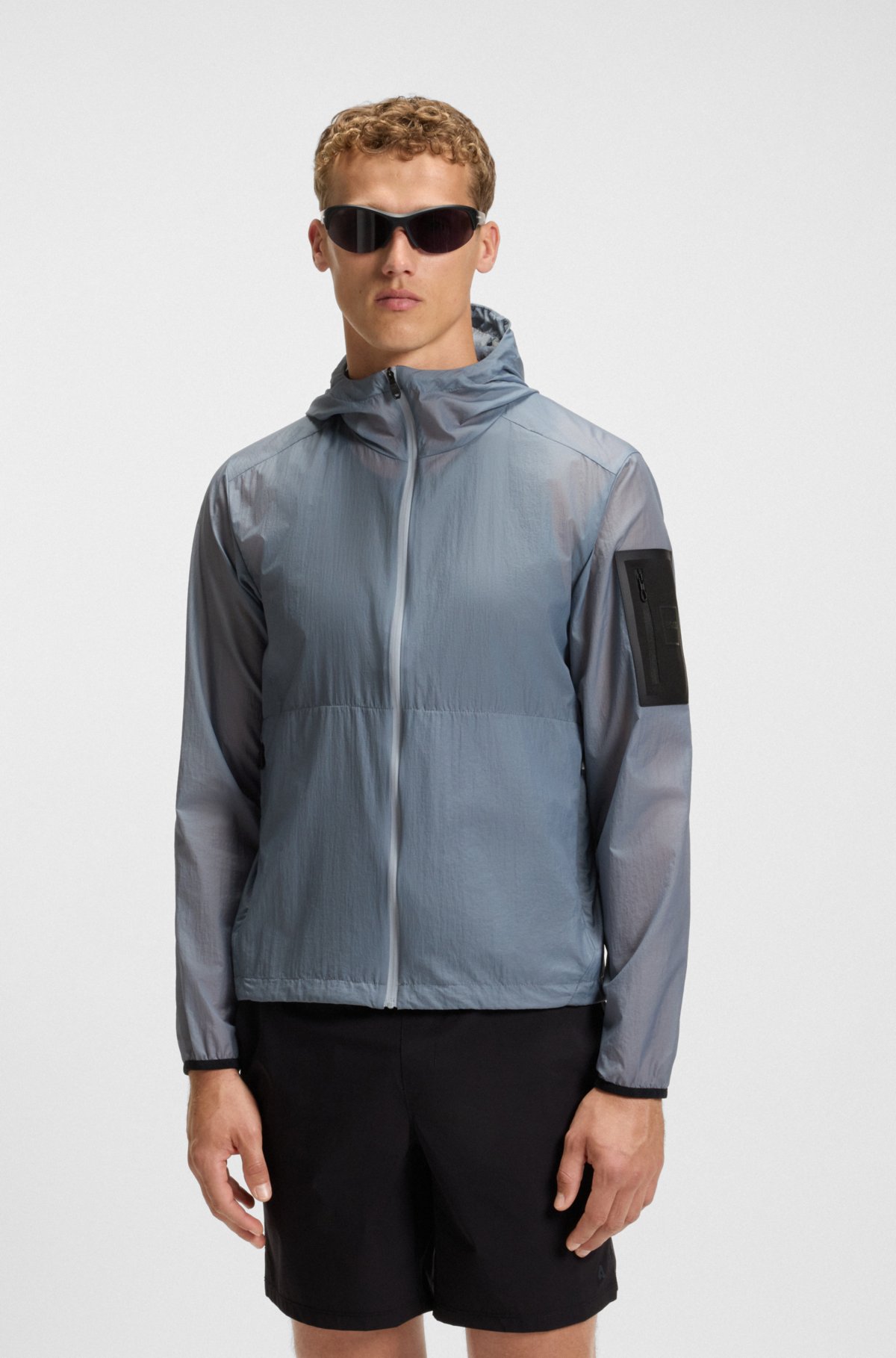 Chaqueta repelente de agua en ripstop ligero