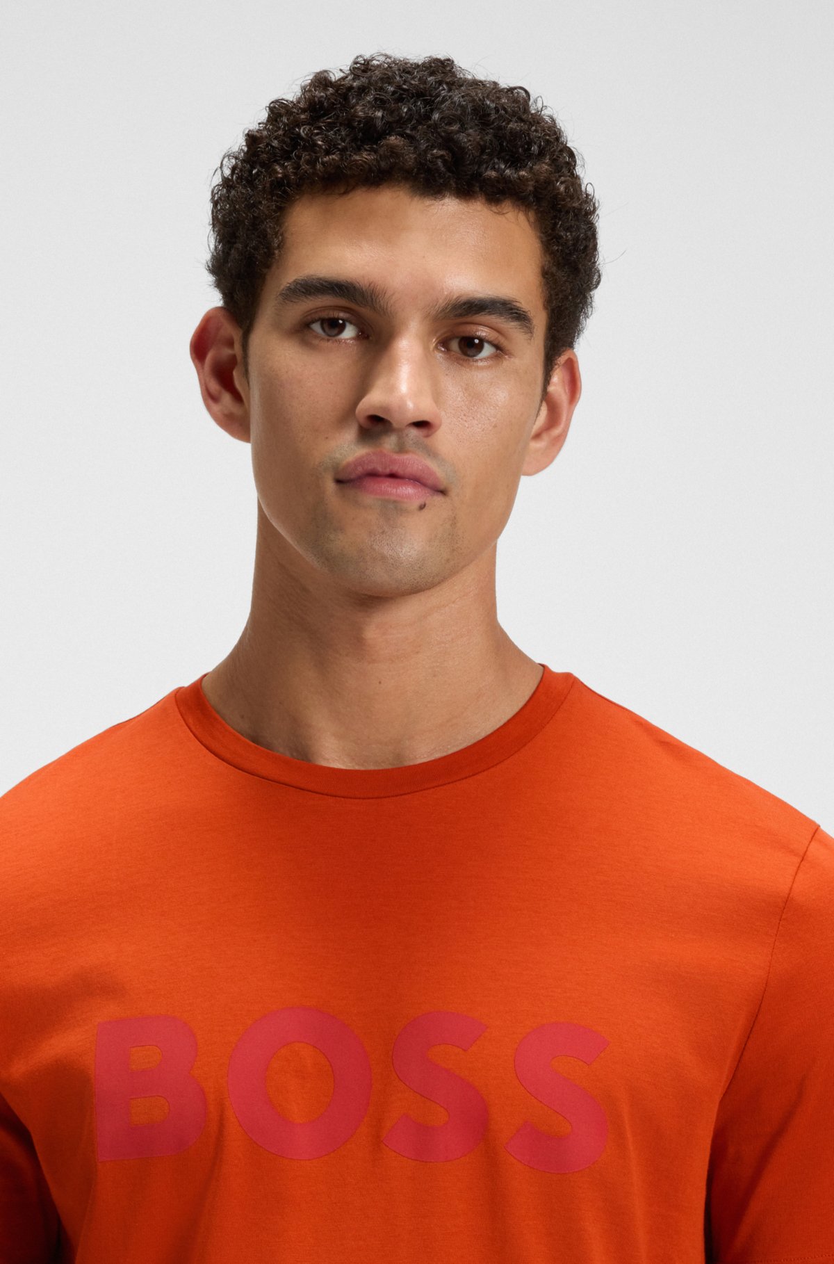 Camiseta de algodón con estampado grande de logo