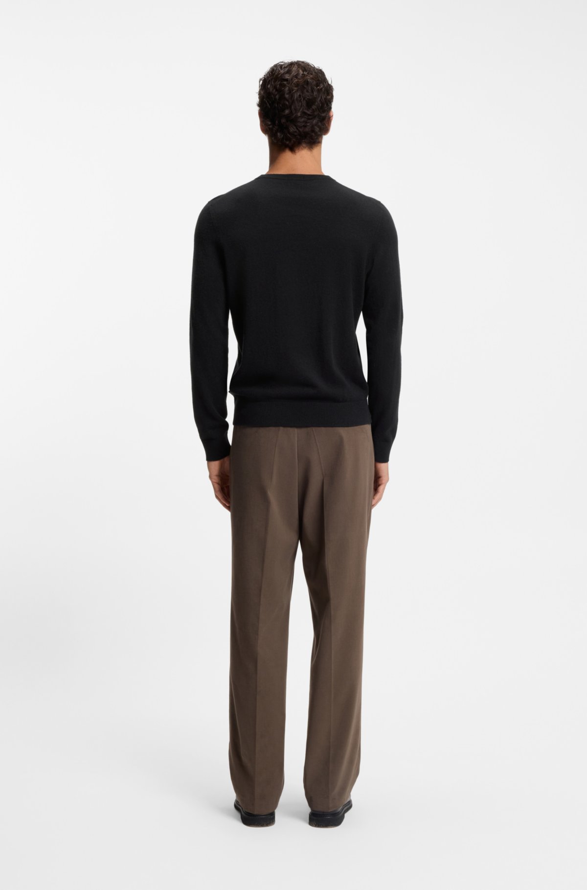 Sweater de cachemira con corte recto