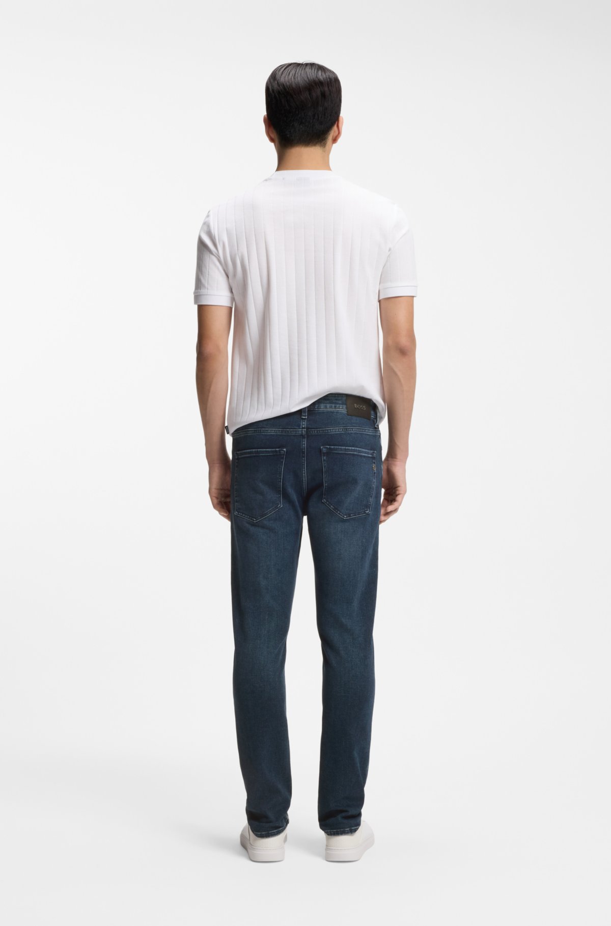 Pantalones vaqueros ajustados de Delaware en denim con tacto suave