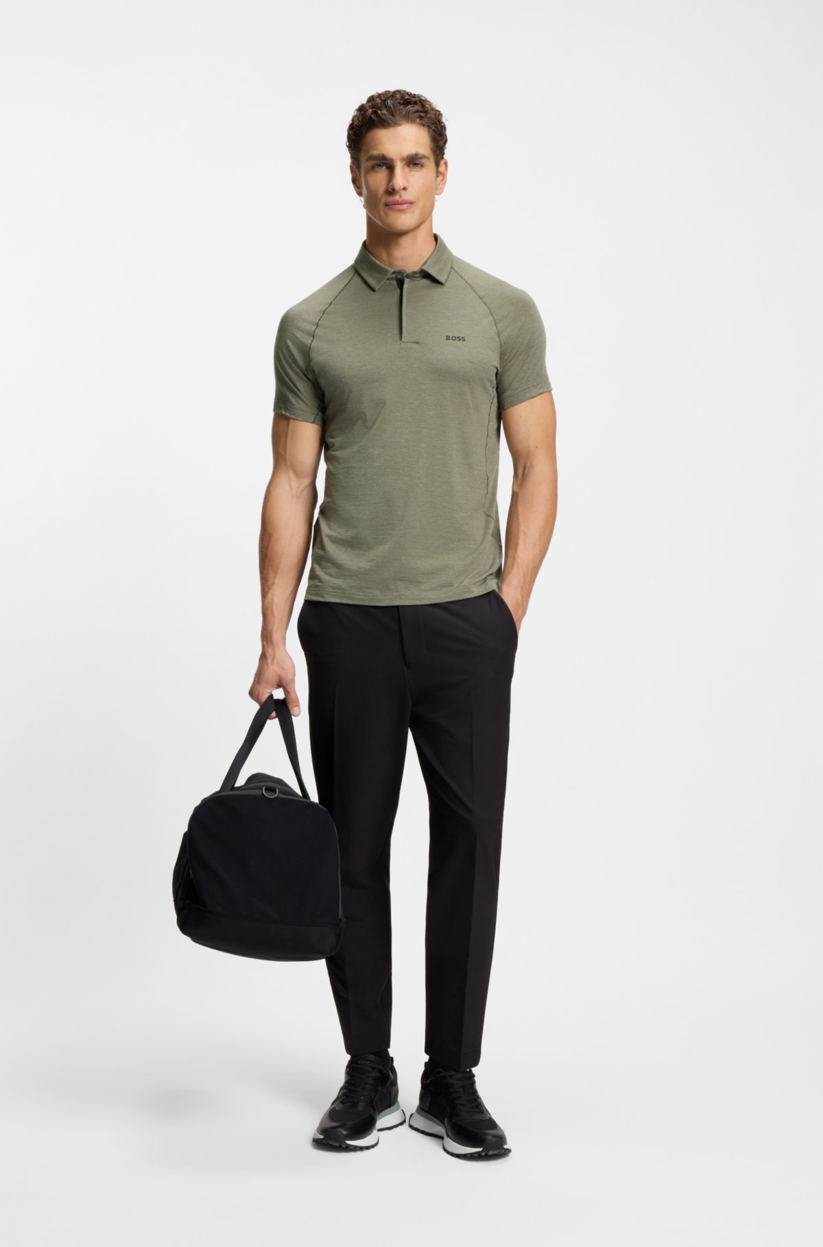Camiseta polo ajustada con rendimiento regulador de temperatura