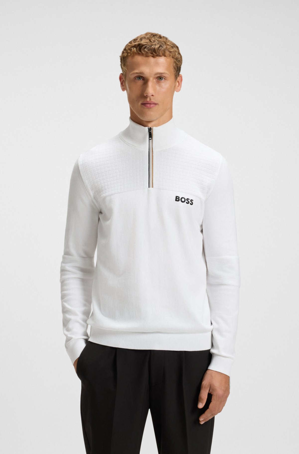 Sudadera con cuello de cremallera resistente al agua en mezcla de algodón