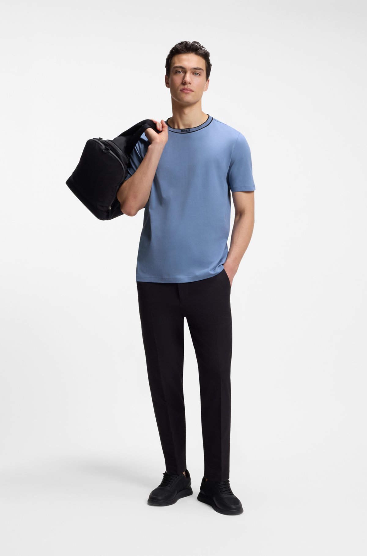 Camiseta de algodón con logo de cuello redondo