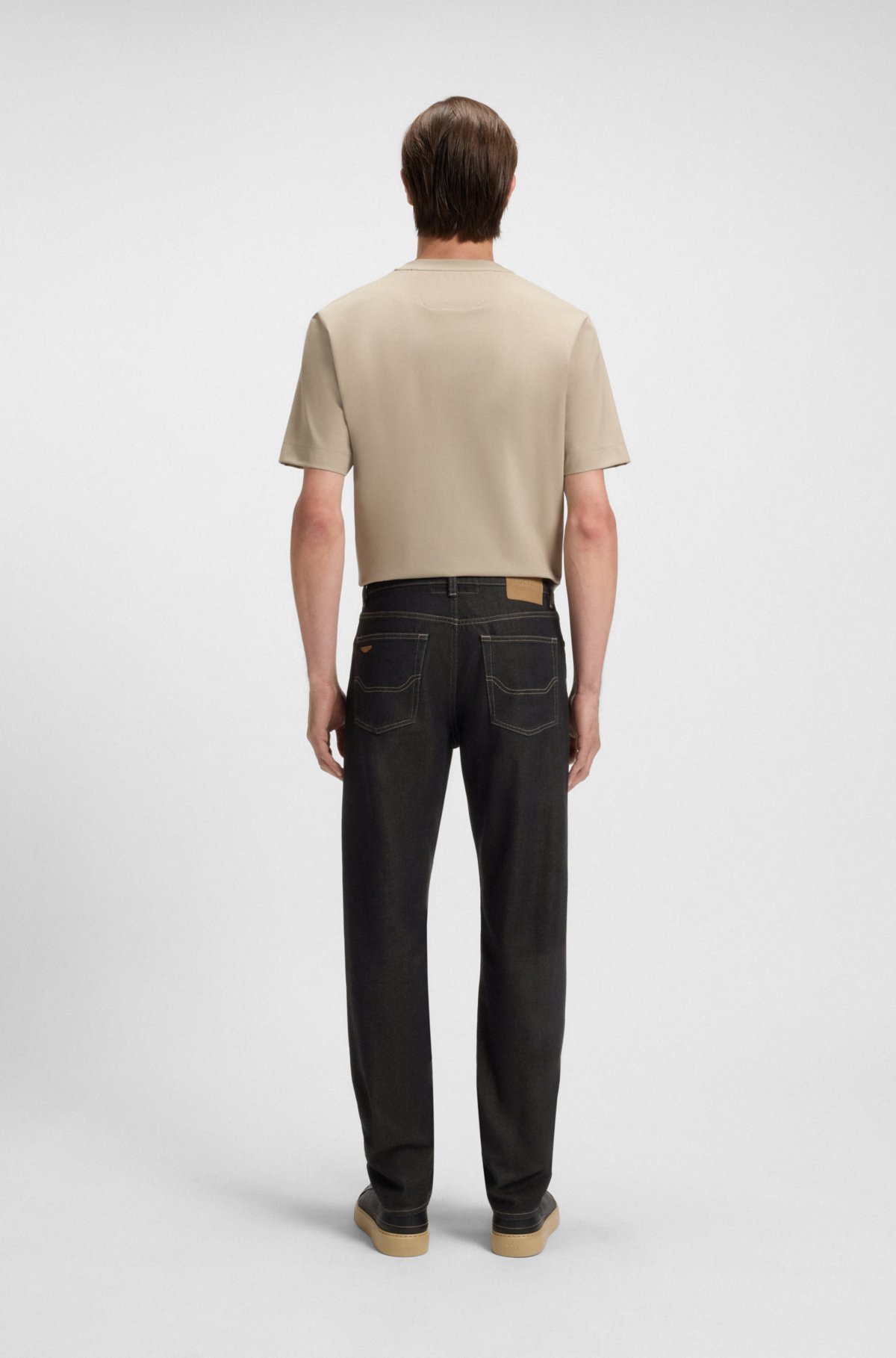 Pantalones BOSS x ASTON MARTIN con sobredye de aluminio