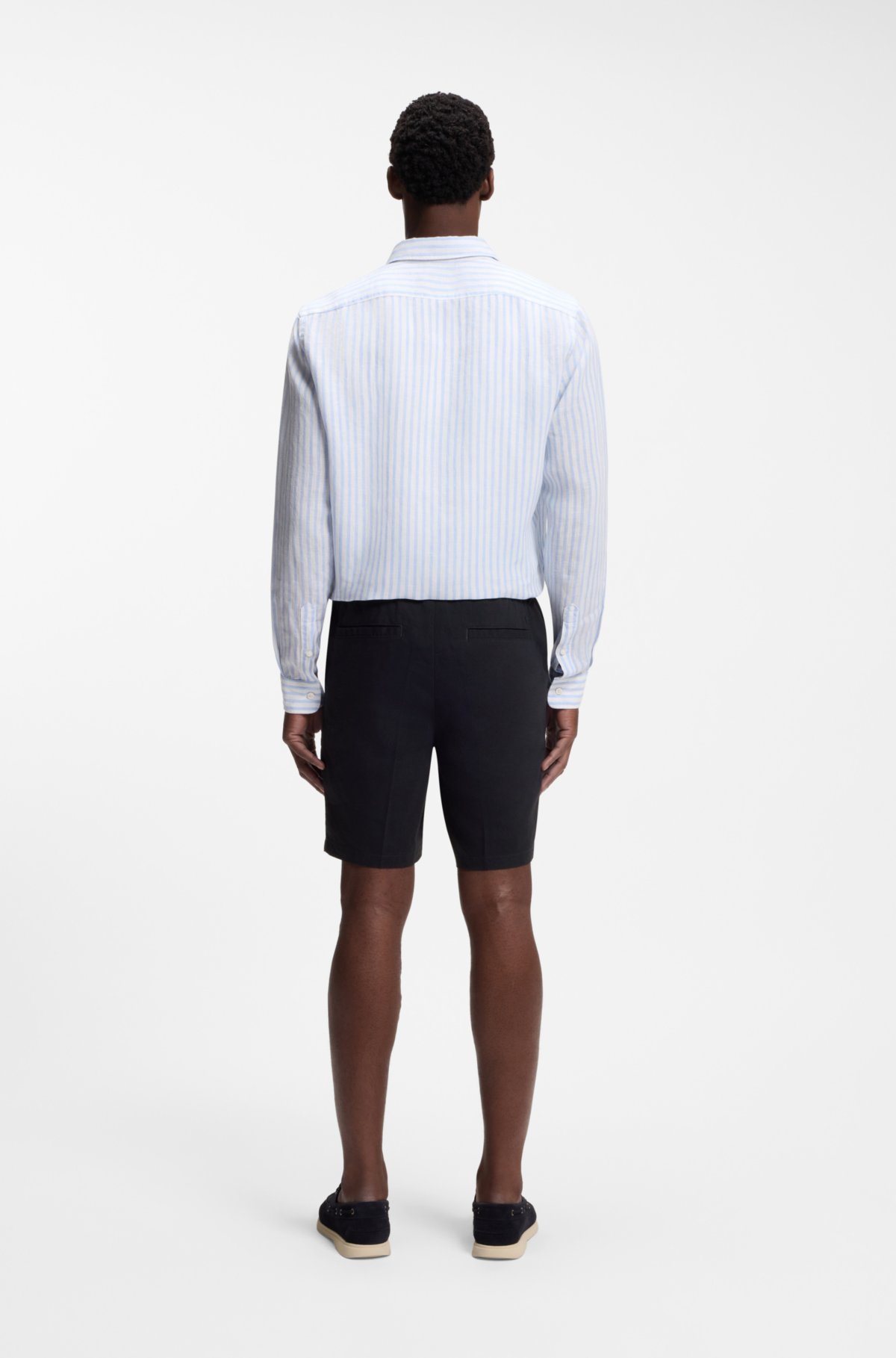 Pantalones cortos de mezcla de lino con corte moderno
