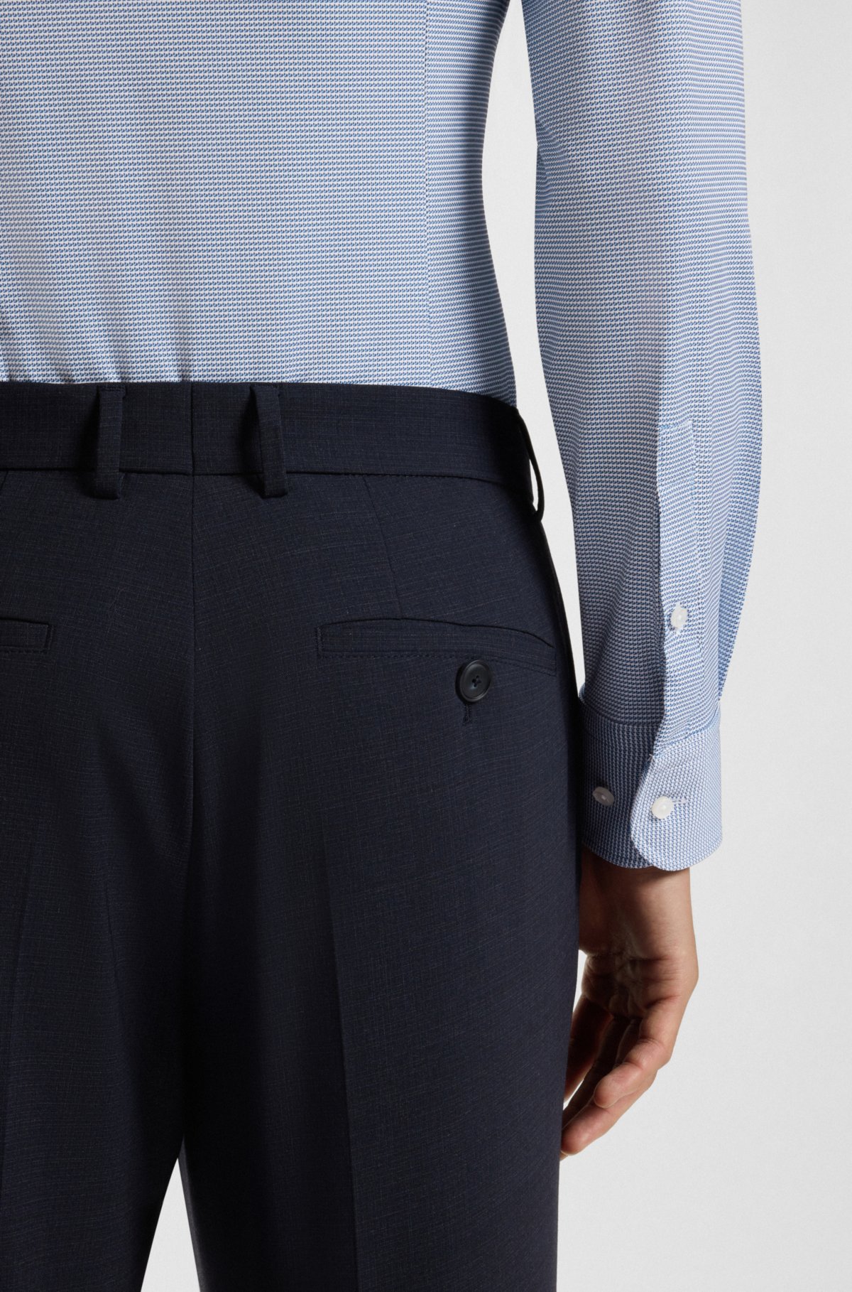 Camisa ajustada de tejido elástico italiano de alto rendimiento