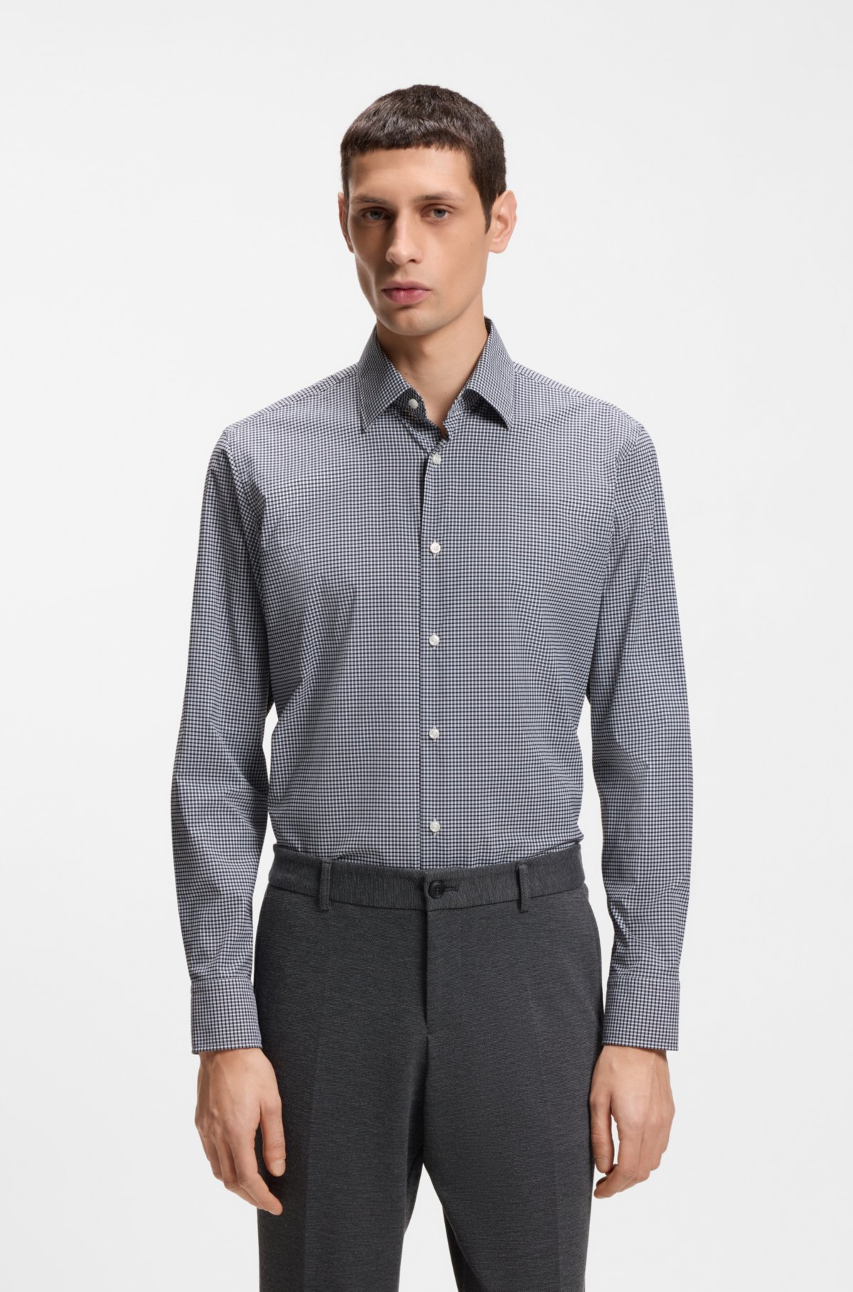 Camisa de corte regular con cuadros en tejido elástico de rendimiento