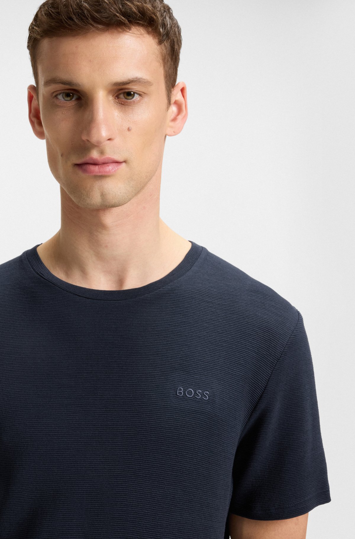 Camiseta de pijama con logo bordado en jersey elástico