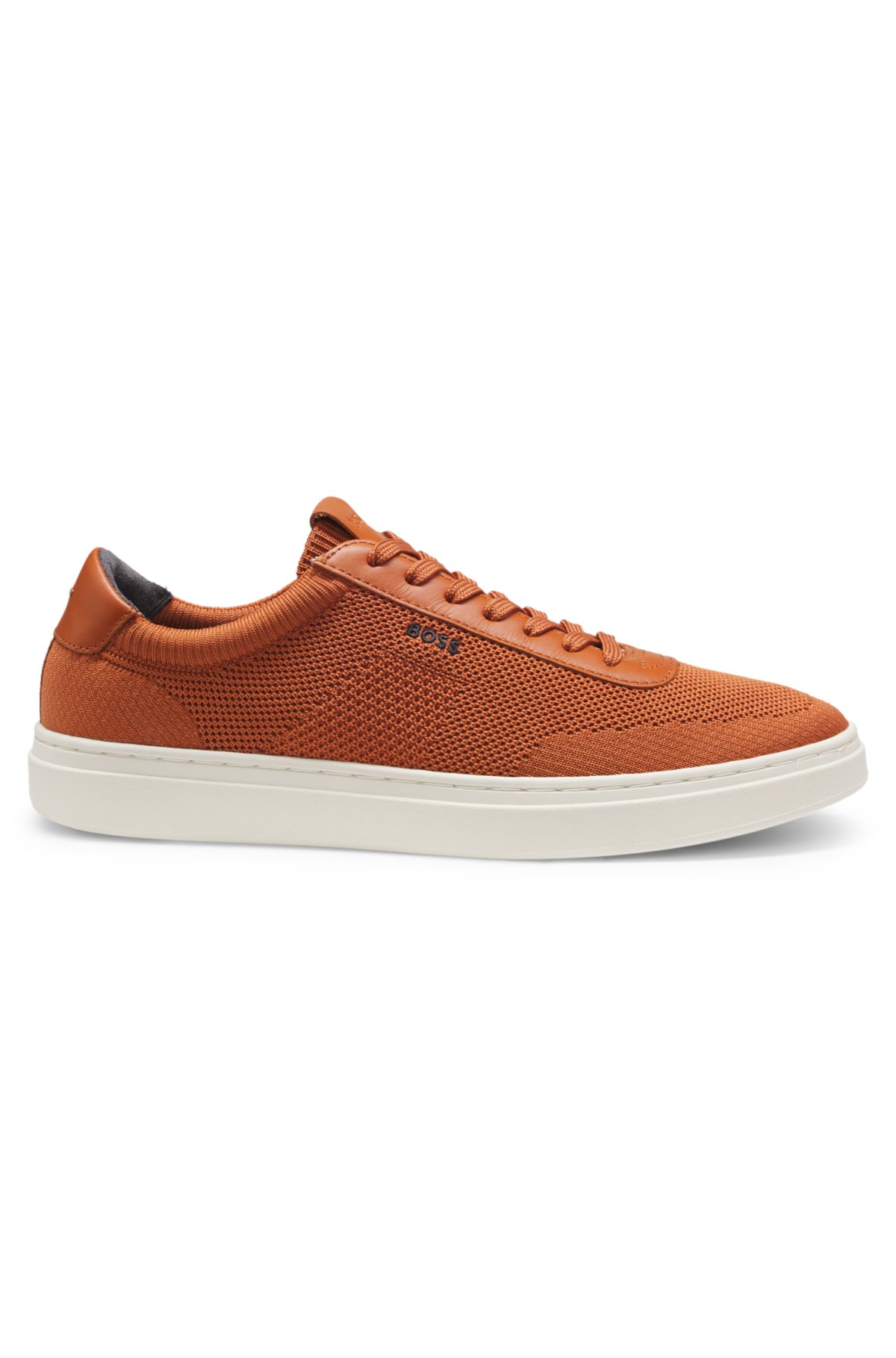 Zapatillas con cordones y partes superiores de punto con refuerzos de cuero