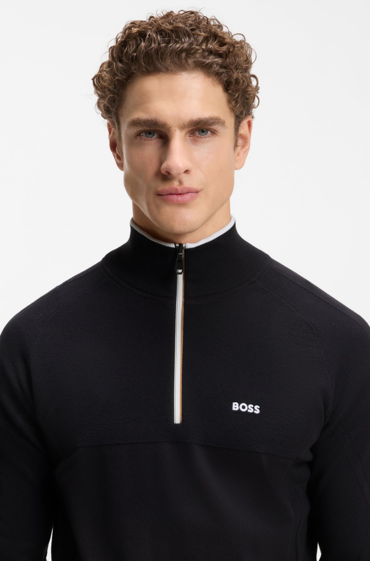 Sweater con cuello de cremallera