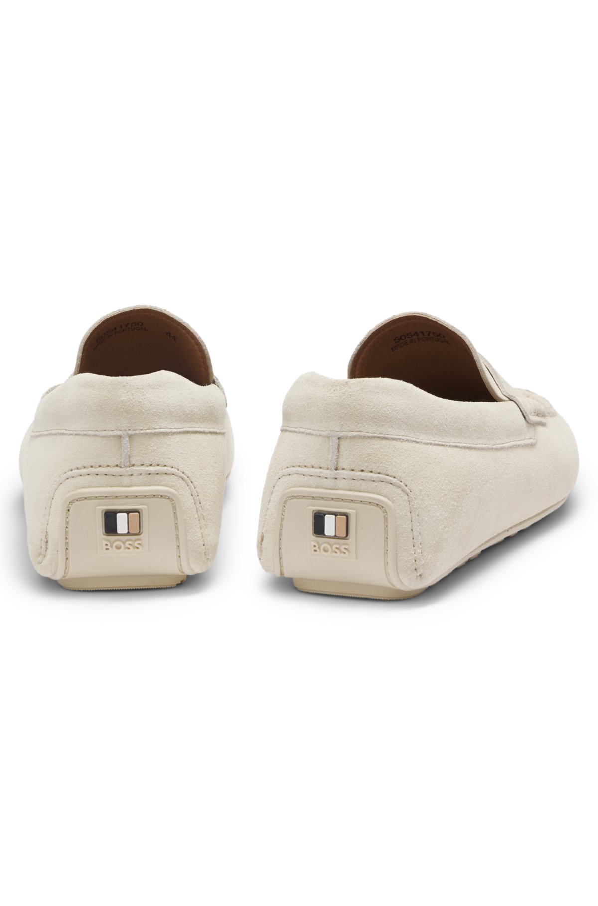 Mocasines con corte de moneda en ante