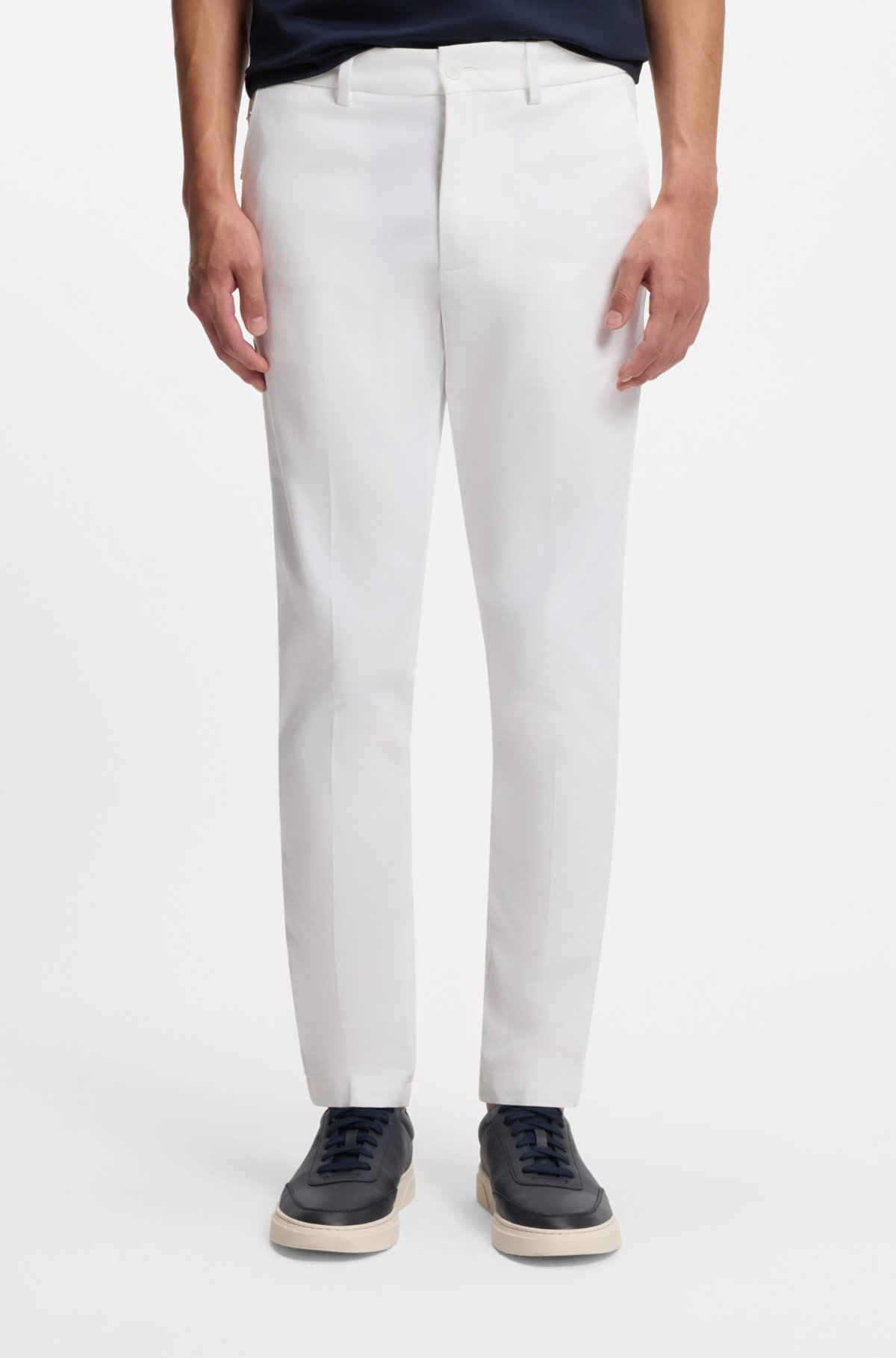 Pantalones de corte ajustado en mezcla de algodón elastizado